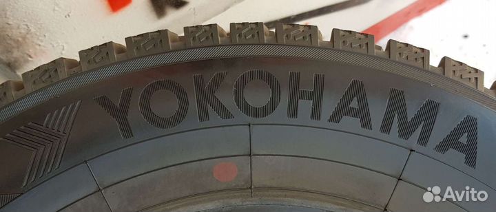 Yokohama Ice Guard Stud IG55 185/70 R14