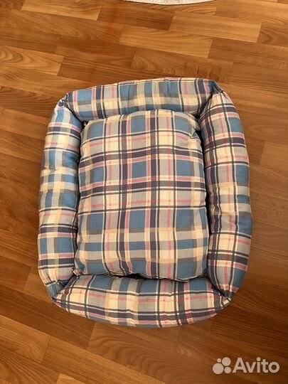 Лежанка для собак и кошек