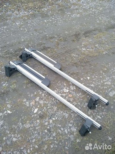 Рейлинги и крепления для лыж, комплект