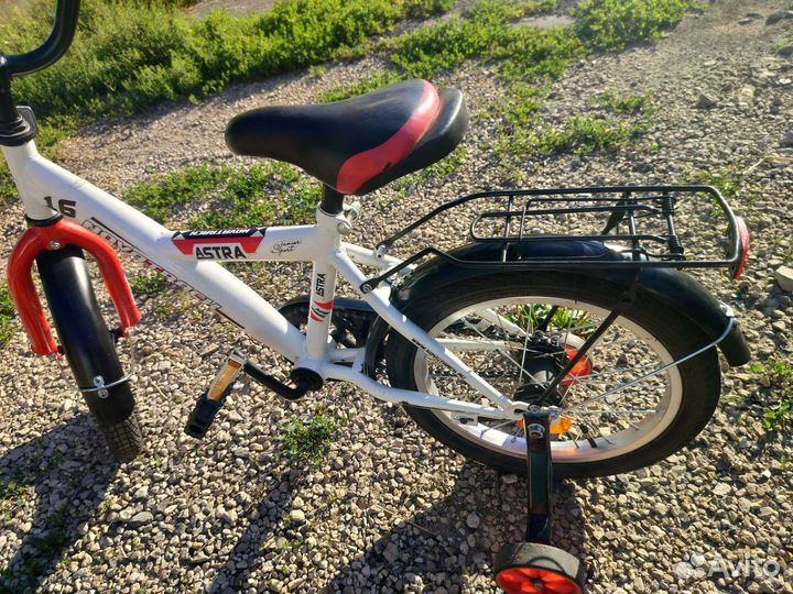 Детский велосипед Novatrack Astra 16