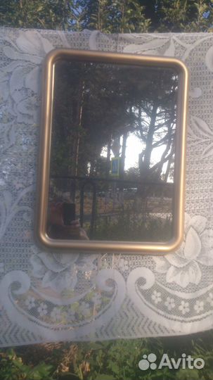 Зеркало для ванной прихожей спалльни под золото