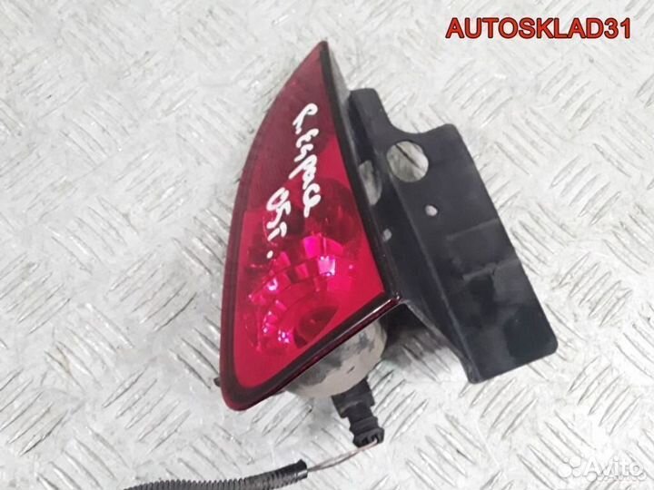 Фонарь задний в бампер правый Renault Espace 4