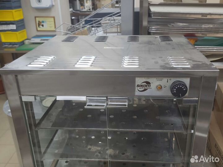 Тепловая витрина Сиком