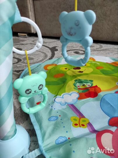 Развивающий коврик с пианино