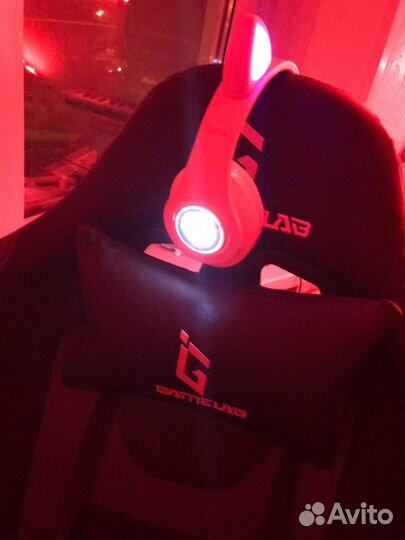 Наушники с кошачьими ушками