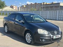 Volkswagen Jetta 1.6 MT, 2008, 301 000 км, с пробегом, цена 530 000 руб.