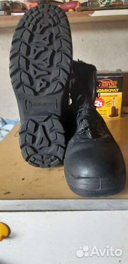 Ботинки мужские 44 размер новые