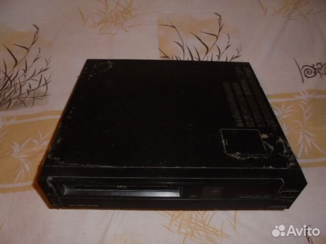 Видео магнитофон Toshiba