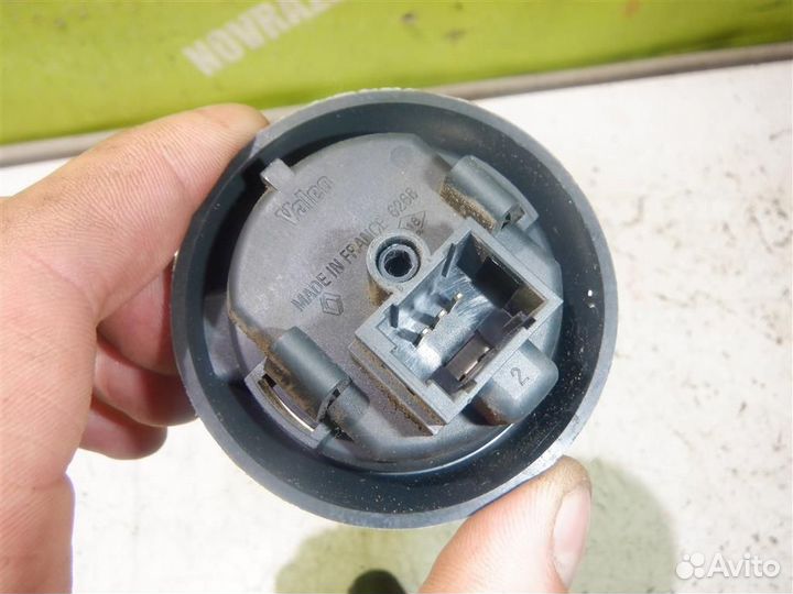 Кнопка корректора фар Рено Кенгу Кангу