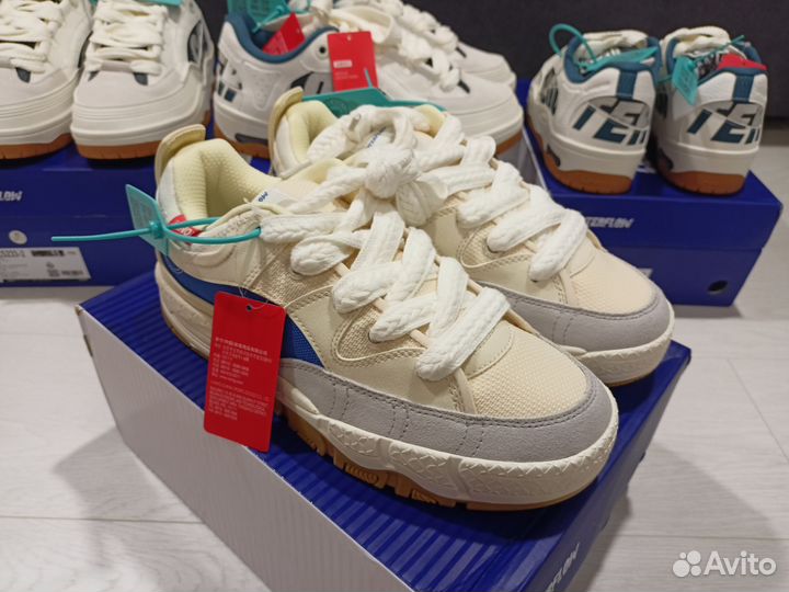Кроссовки lining cf на руках