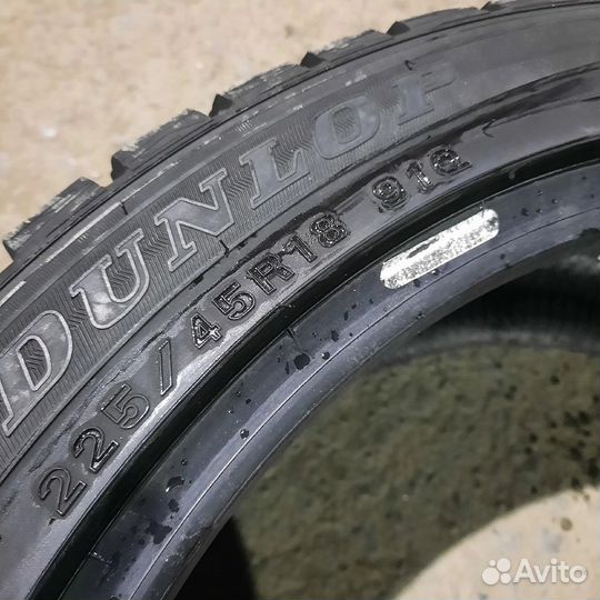 Dunlop Winter Maxx WM01 225/45 R18 91Q