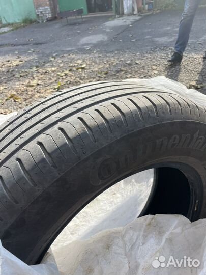 Continental AllSeasonContact 215/65 R17 99