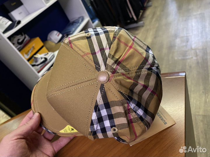 Бейсболка Burberry