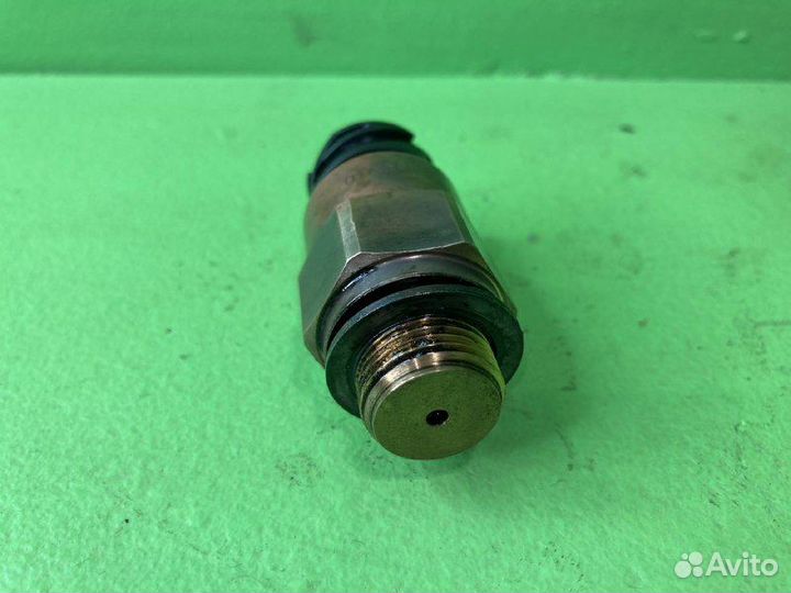 Датчик давления масла MAN TGA