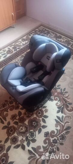Детское автокресло от 0 до 25 кг