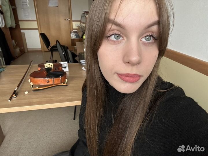 Продавец, консультант, уборщик