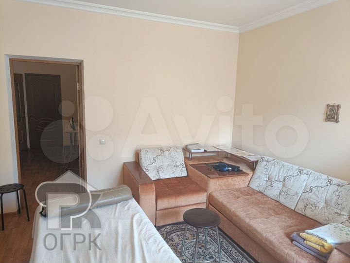 2-к. квартира, 80 м², 4/15 эт.