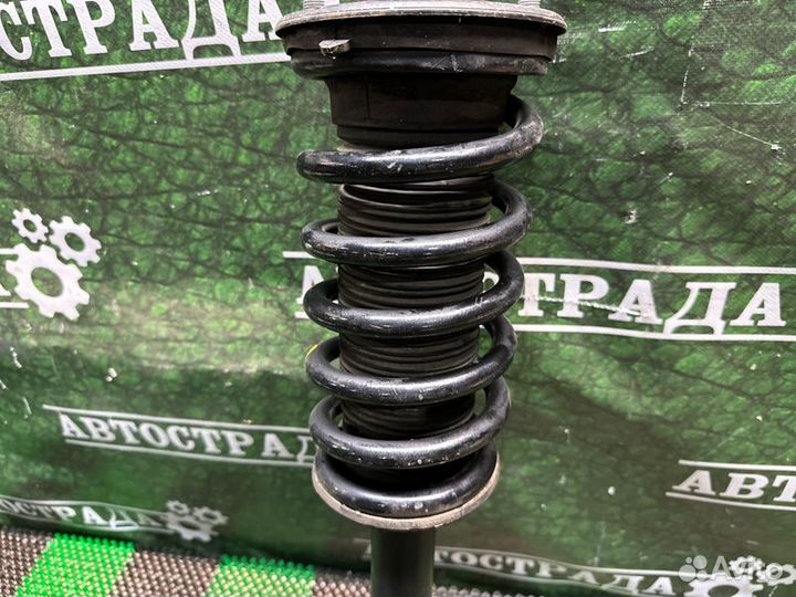 Амортизатор передний правый Lexus Gs Rc 2012-2020