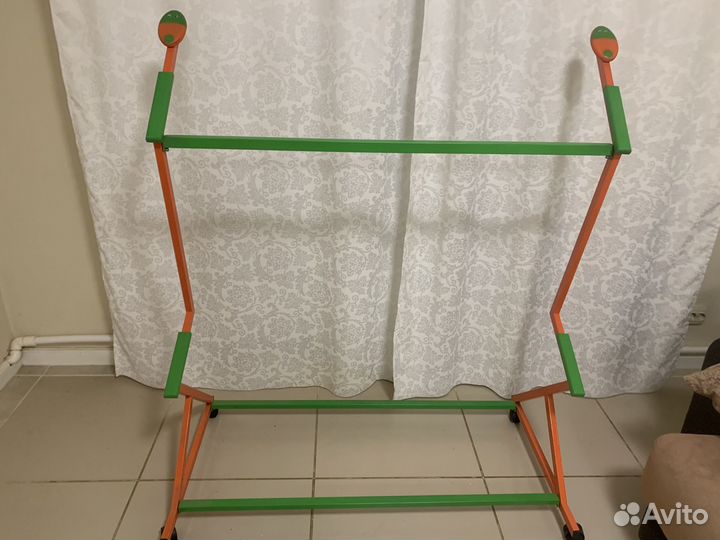 Вешалка напольная