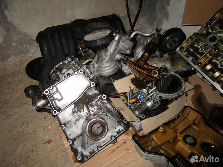 Двигатель Мерседес в разборе