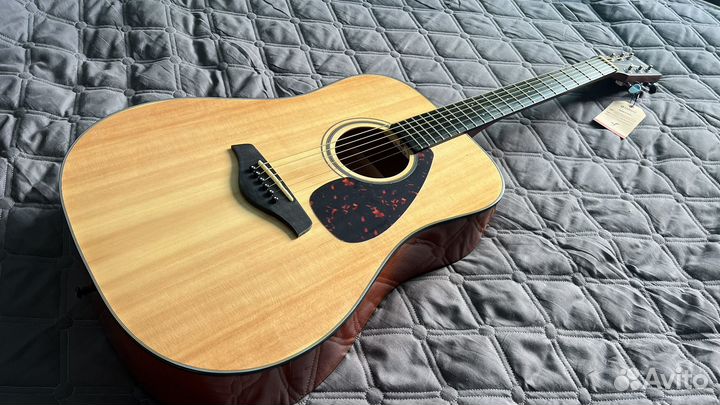 Гитара Yamaha fg800 (новая)