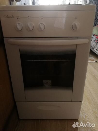 Газовая плита 3 конфорки