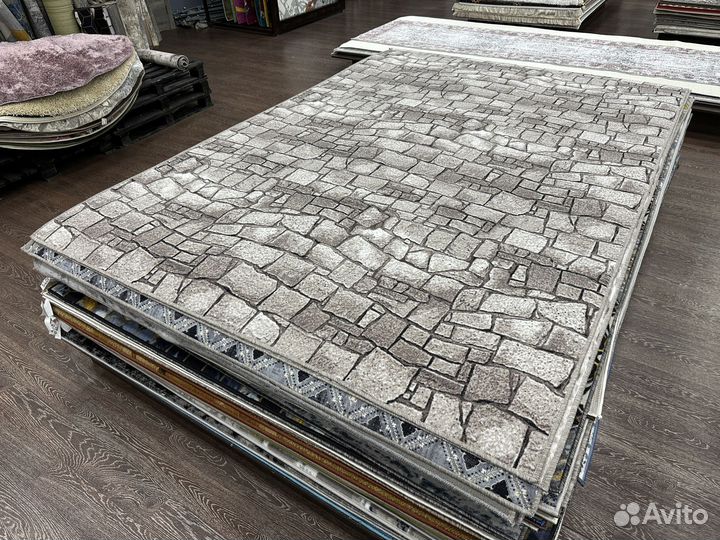 Палас 2х3 на войлочной основе