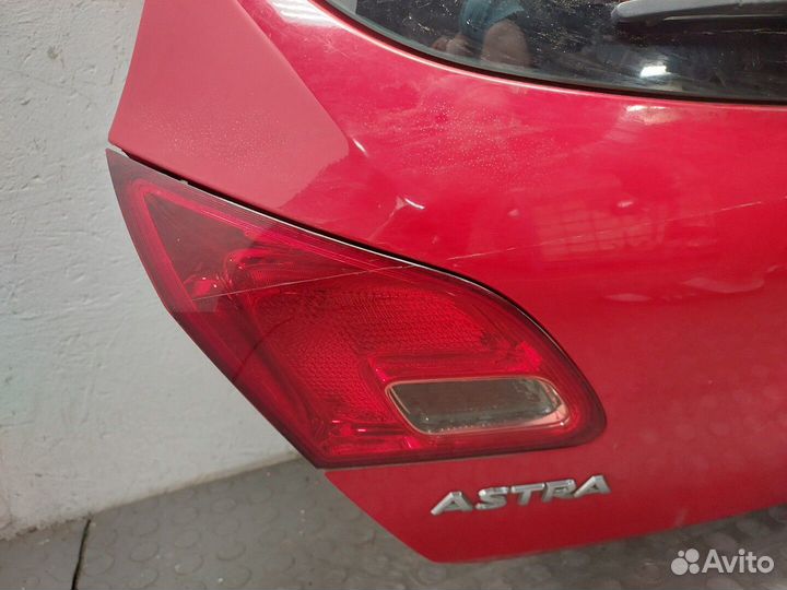 Крышка багажника Opel Astra J, 2010