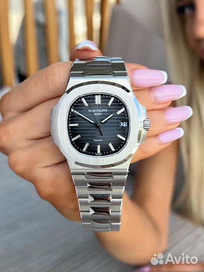 Patek Philippe Nautilus 5711 /1A-001 Tiffany Dial