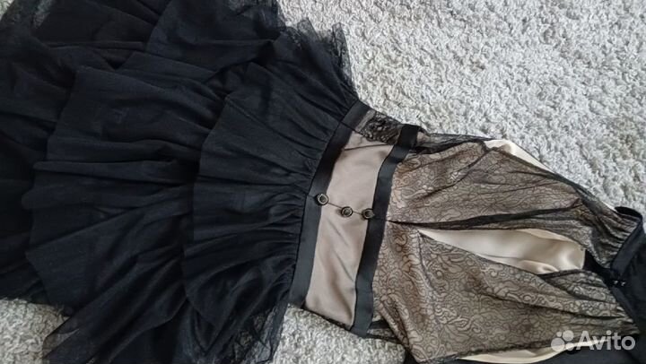 Вечернее платье