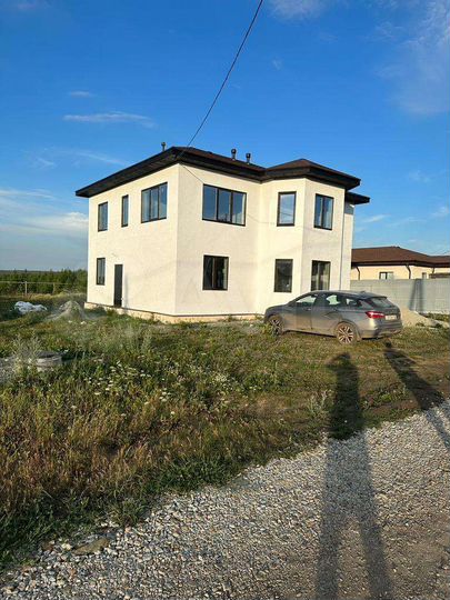 Дом 206,5 м² на участке 10,6 сот.