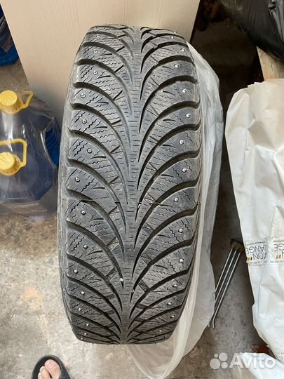 Sava Eskimo Stud 185/65 R15 88T