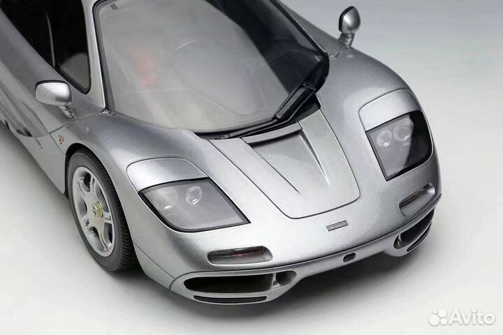 Предзаказ на Makeup McLaren F1 (EML073A) 1:18