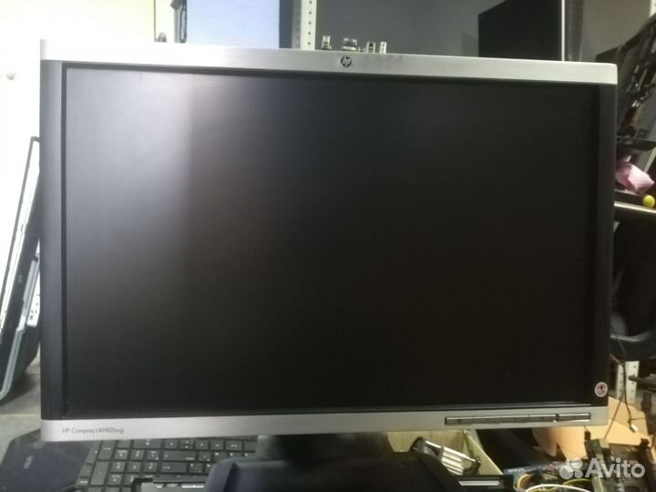 Монитор HP Compaq LA1905wg