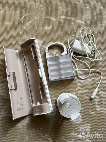 Зарядный чехол для зубной щетки Oral b