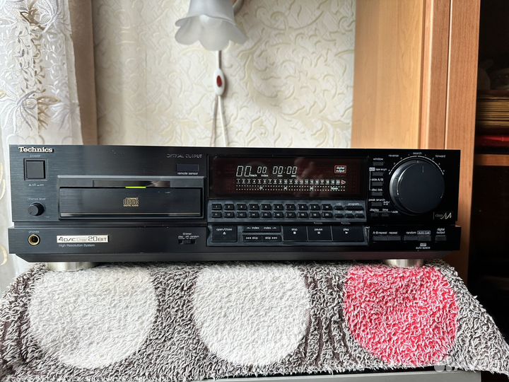 Cd проигрыватель Technics sl p999