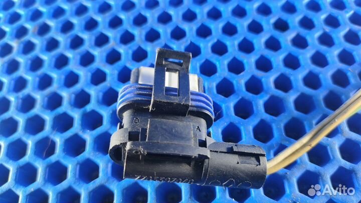 Разъем катушки зажигания Renault Logan 1