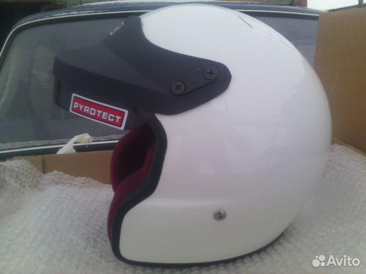 Шлем для автоспорта FIA