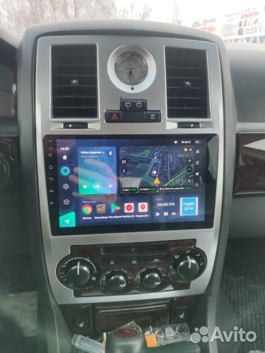 Магнитола Chrysler 300C Teyes