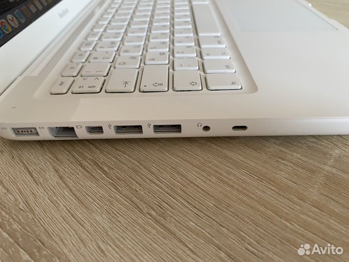 Apple MacBook 13 mid 2010