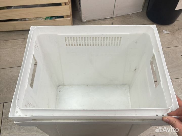 Ящик пластиковый