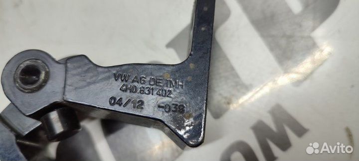 Петля дверная задняя правая Audi A7 4G CGW