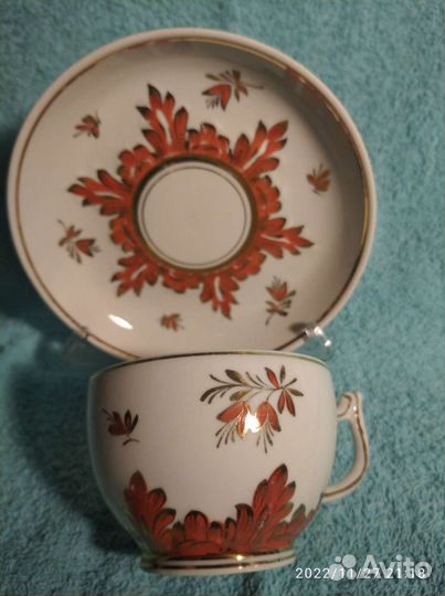 Чайная пара из сервиза барбарис. Фарфор