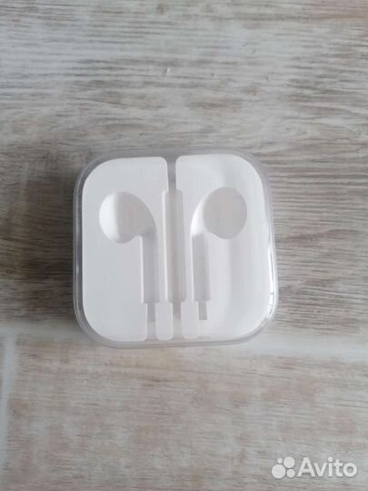 Коробка для наушников