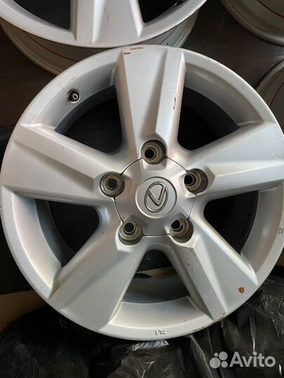 Комплект литых дисков R18 Lexus LX 570