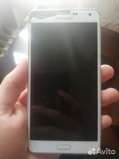 Телефон