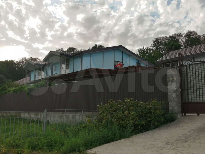 Дом 218,9 м² на участке 6,5 сот.