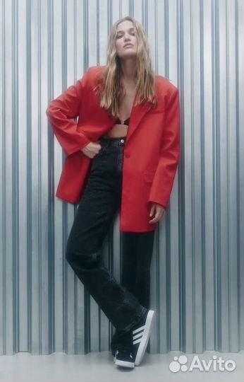 Пиджак женский красный 50 52
