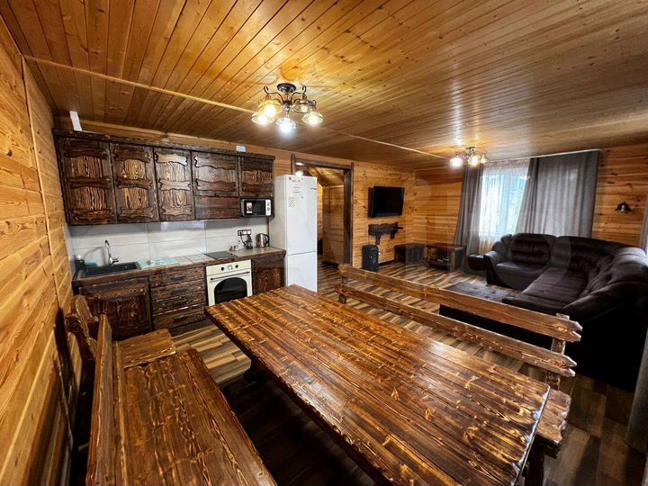 Коттедж 140 м² на участке 12 сот.