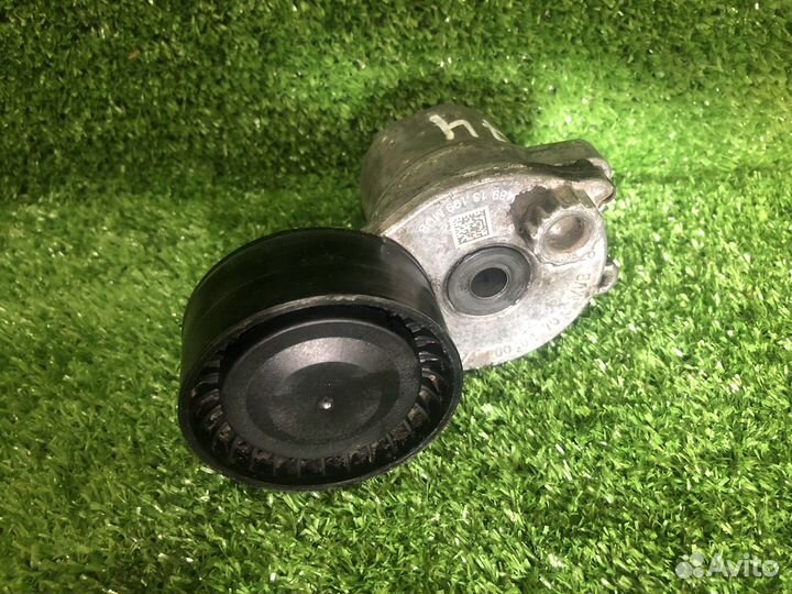 Натяжитель ремня Mercedes W212 M274 A2742000470